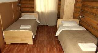 Гостиница Арт-Эко-Отель Алтай Бийск Стандартный двухместный номер с 2 отдельными кроватями-2